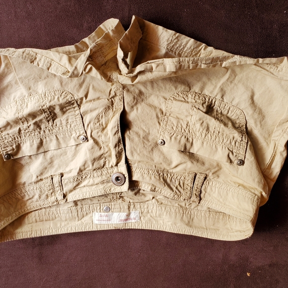 Shorts - Picture 1 of 2